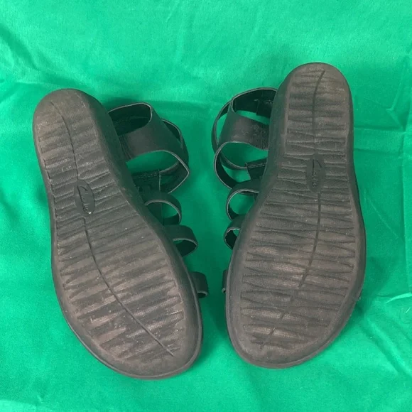 Clark’s viveca myth black gladiator sandals size 8M - Picture 2 of 2